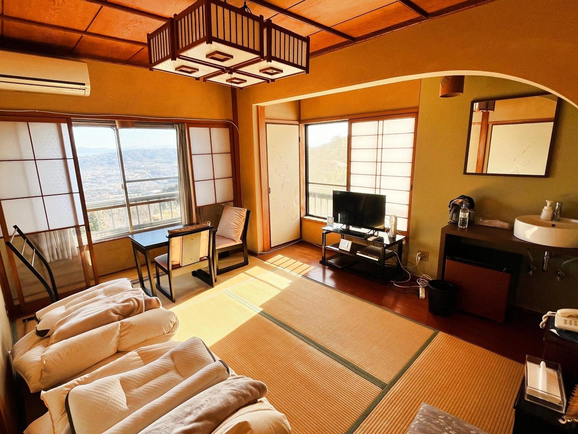 Shiroyama Ryokan Ikoma Luaran gambar