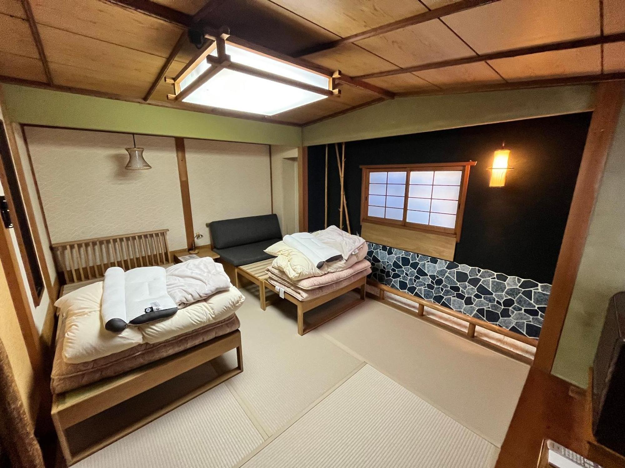 Shiroyama Ryokan Ikoma Luaran gambar